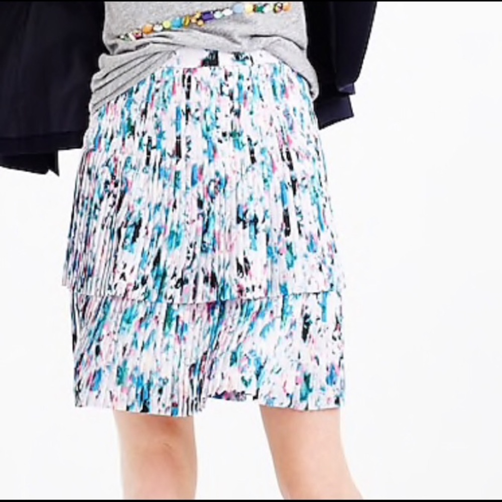 J. Crew 2 Tier Skirt in Watercolor Floral NWT 🏷